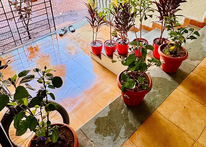 Tony Home Stay